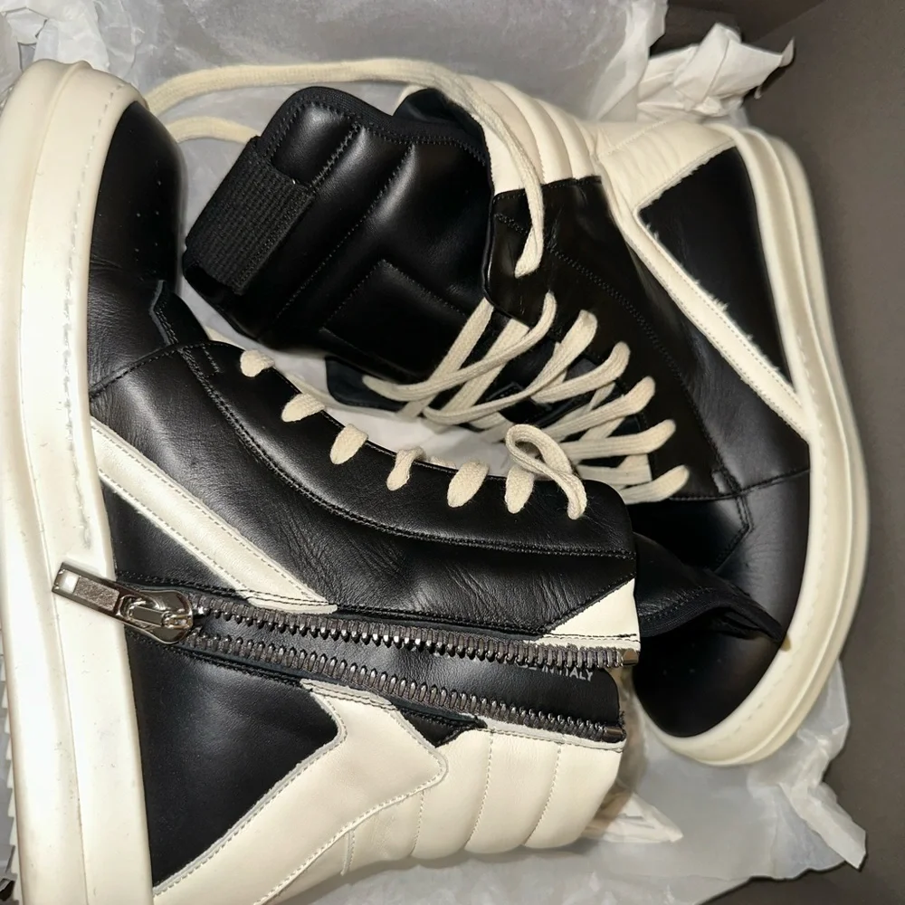 Rick Owen’s Geo Basket Sneakers - Picture 2 of 8